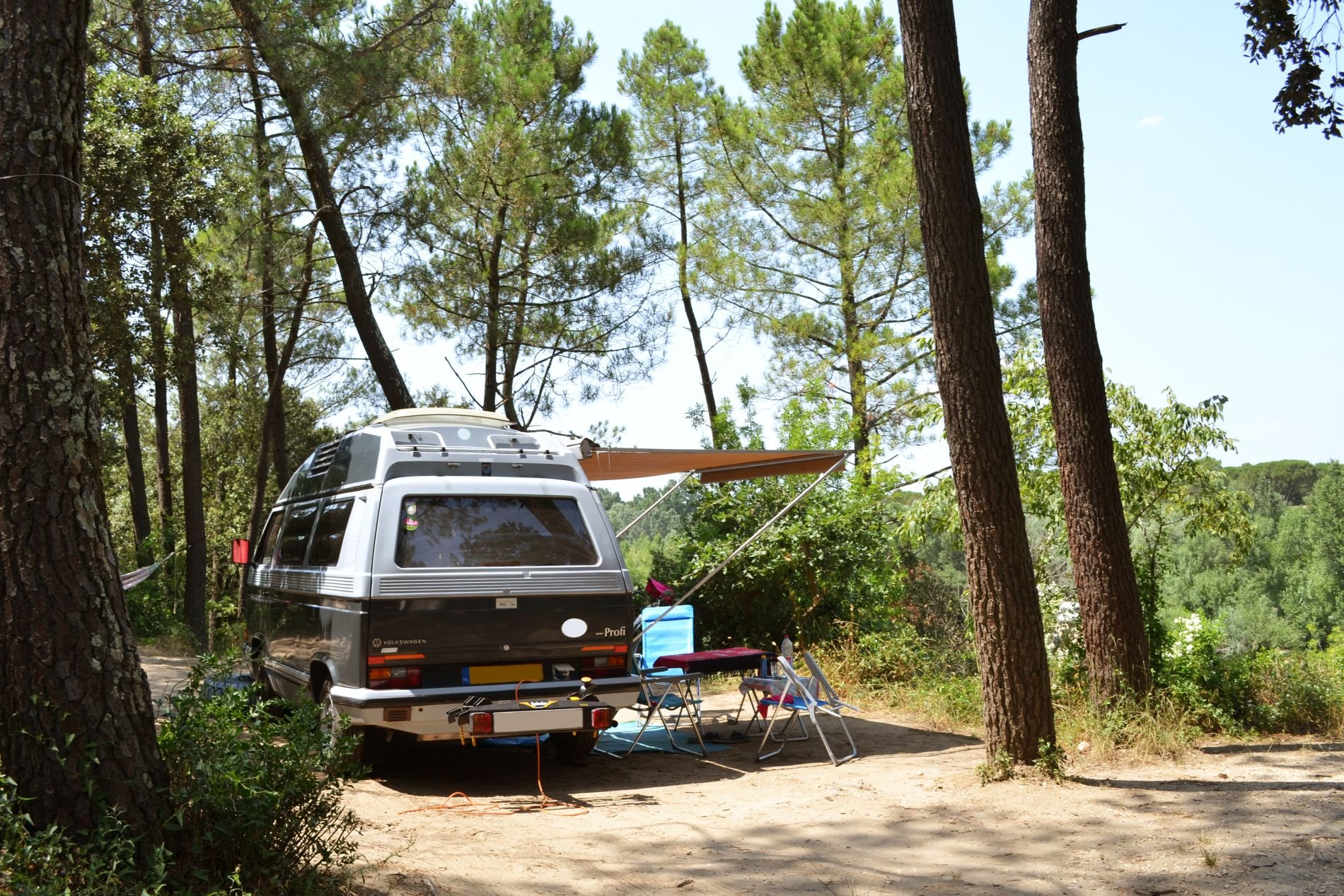 Camping-la-sousta-emplacement-van-camping-car-France
